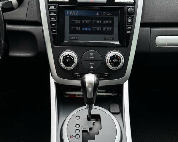 Черный Мазда СХ-7, объемом двигателя 2.3 л и пробегом 137 тыс. км за 7700 $, фото 8 на Automoto.ua