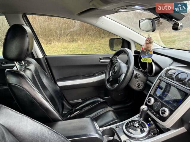 Черный Мазда СХ-7, объемом двигателя 2.26 л и пробегом 220 тыс. км за 7950 $, фото 63 на Automoto.ua