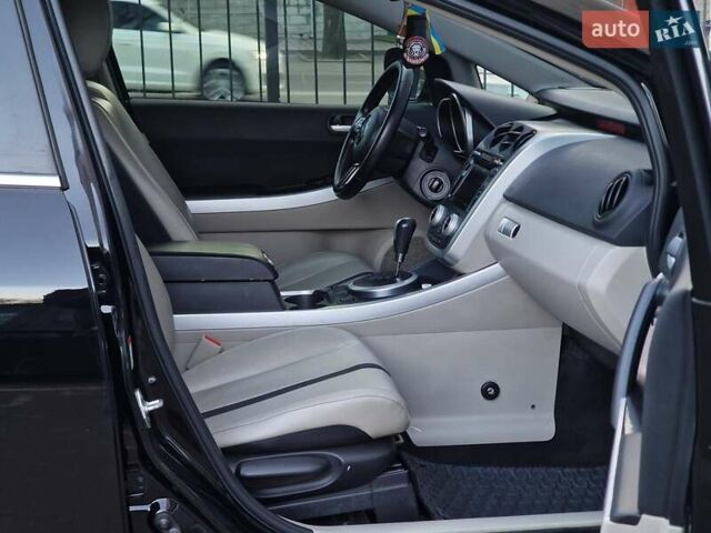 Черный Мазда СХ-7, объемом двигателя 2.3 л и пробегом 115 тыс. км за 8990 $, фото 33 на Automoto.ua