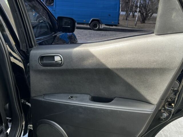 Черный Мазда СХ-7, объемом двигателя 2.3 л и пробегом 220 тыс. км за 7000 $, фото 11 на Automoto.ua