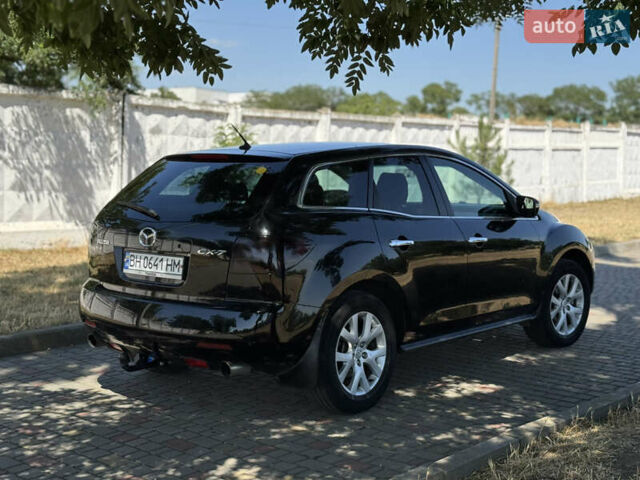 Черный Мазда СХ-7, объемом двигателя 2.3 л и пробегом 143 тыс. км за 6600 $, фото 2 на Automoto.ua