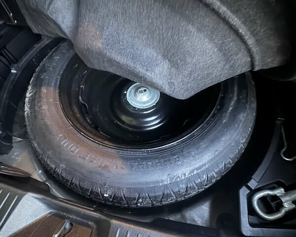 Чорний Мазда СХ-7, об'ємом двигуна 2.3 л та пробігом 137 тис. км за 7950 $, фото 26 на Automoto.ua