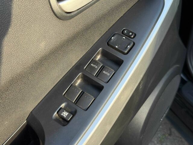 Черный Мазда СХ-7, объемом двигателя 2.3 л и пробегом 131 тыс. км за 7500 $, фото 16 на Automoto.ua