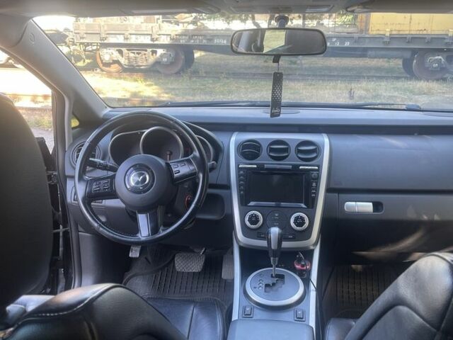 Черный Мазда СХ-7, объемом двигателя 2.3 л и пробегом 110 тыс. км за 6500 $, фото 4 на Automoto.ua