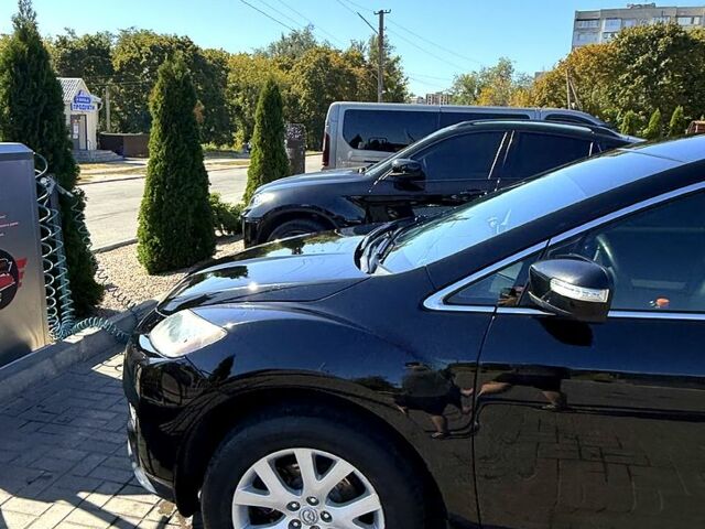 Черный Мазда СХ-7, объемом двигателя 2.3 л и пробегом 288 тыс. км за 8500 $, фото 3 на Automoto.ua