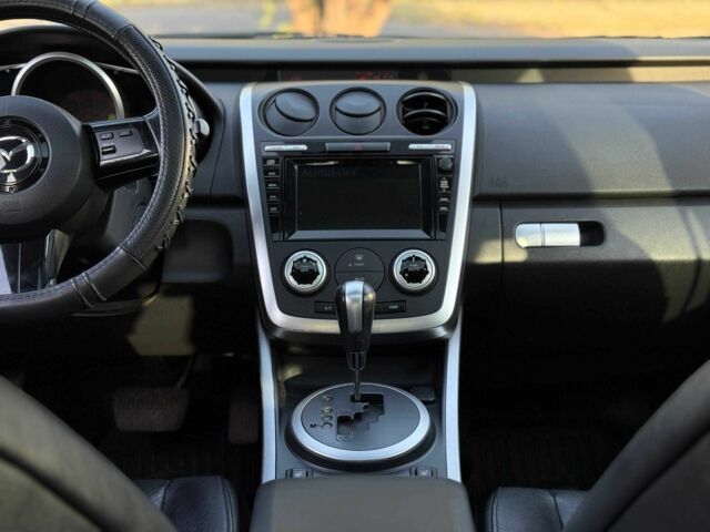 Черный Мазда СХ-7, объемом двигателя 2.3 л и пробегом 131 тыс. км за 7500 $, фото 23 на Automoto.ua