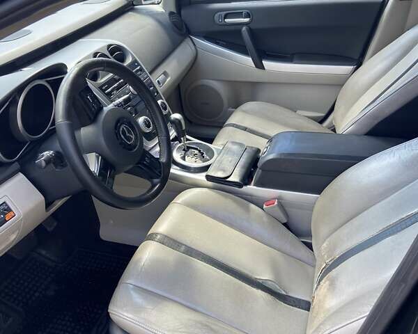 Черный Мазда СХ-7, объемом двигателя 2.3 л и пробегом 313 тыс. км за 5000 $, фото 10 на Automoto.ua