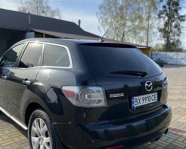 Черный Мазда СХ-7, объемом двигателя 2.3 л и пробегом 180 тыс. км за 6300 $, фото 2 на Automoto.ua