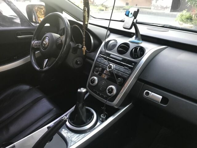 Черный Мазда СХ-7, объемом двигателя 2.3 л и пробегом 180 тыс. км за 6199 $, фото 2 на Automoto.ua