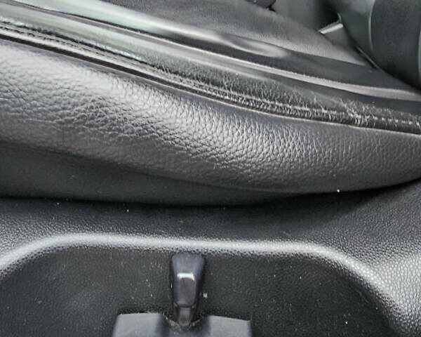 Черный Мазда СХ-7, объемом двигателя 2.26 л и пробегом 205 тыс. км за 5500 $, фото 2 на Automoto.ua