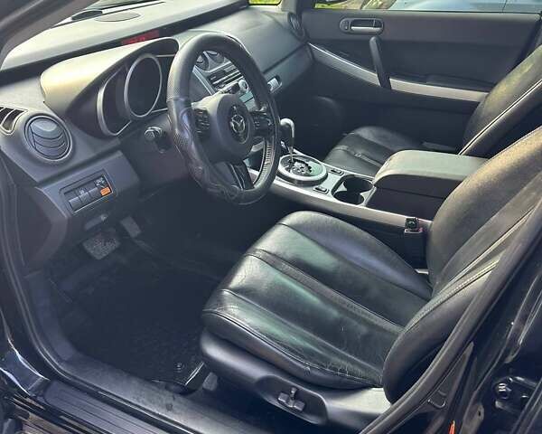 Черный Мазда СХ-7, объемом двигателя 2.26 л и пробегом 196 тыс. км за 7600 $, фото 6 на Automoto.ua