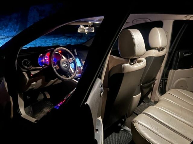 Черный Мазда СХ-7, объемом двигателя 2.3 л и пробегом 153 тыс. км за 7000 $, фото 5 на Automoto.ua