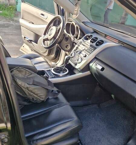 Черный Мазда СХ-7, объемом двигателя 2.26 л и пробегом 95 тыс. км за 7800 $, фото 7 на Automoto.ua
