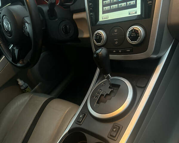 Черный Мазда СХ-7, объемом двигателя 2.26 л и пробегом 133 тыс. км за 7500 $, фото 13 на Automoto.ua