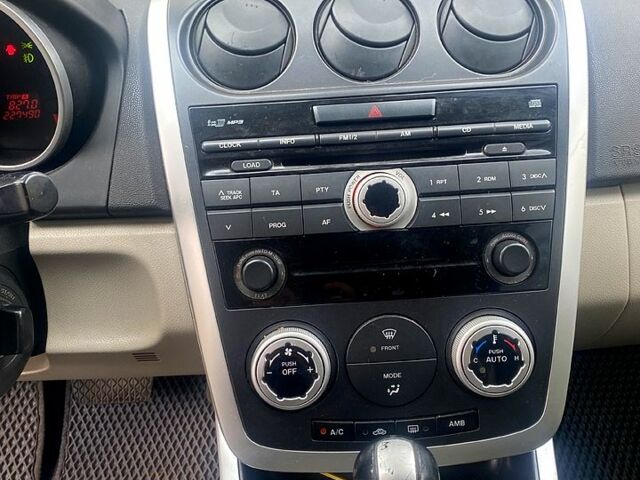 Черный Мазда СХ-7, объемом двигателя 2.3 л и пробегом 227 тыс. км за 7500 $, фото 3 на Automoto.ua