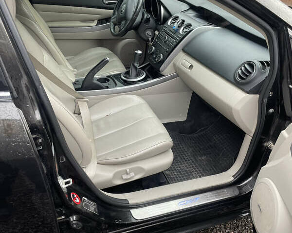 Чорний Мазда СХ-7, об'ємом двигуна 2.2 л та пробігом 140 тис. км за 9500 $, фото 4 на Automoto.ua