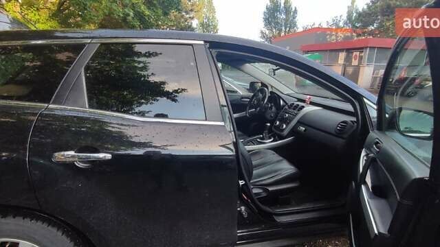 Черный Мазда СХ-7, объемом двигателя 0 л и пробегом 273 тыс. км за 4900 $, фото 4 на Automoto.ua