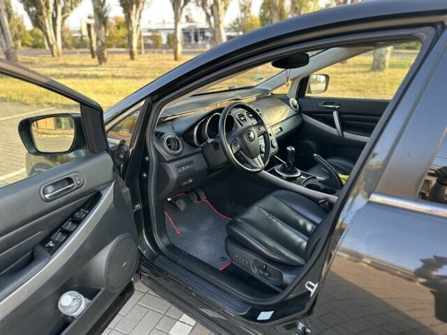 Чорний Мазда СХ-7, об'ємом двигуна 2.2 л та пробігом 360 тис. км за 8300 $, фото 13 на Automoto.ua