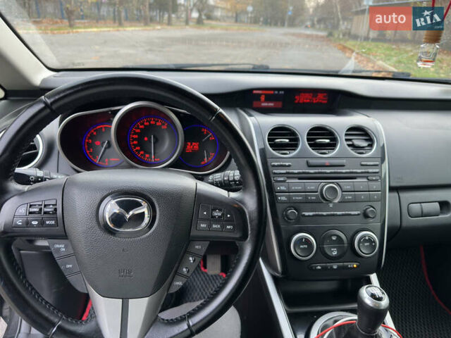 Чорний Мазда СХ-7, об'ємом двигуна 2.2 л та пробігом 365 тис. км за 7999 $, фото 14 на Automoto.ua