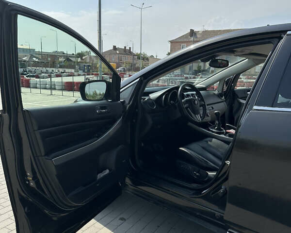 Черный Мазда СХ-7, объемом двигателя 2.18 л и пробегом 206 тыс. км за 9750 $, фото 7 на Automoto.ua