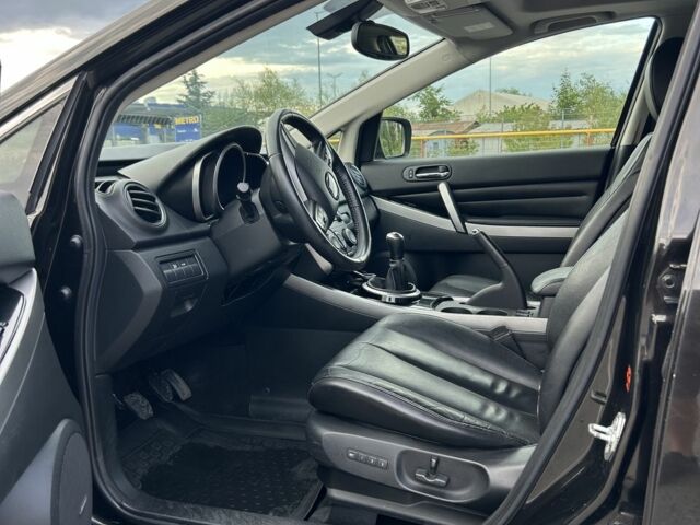 Черный Мазда СХ-7, объемом двигателя 2.2 л и пробегом 242 тыс. км за 8011 $, фото 5 на Automoto.ua