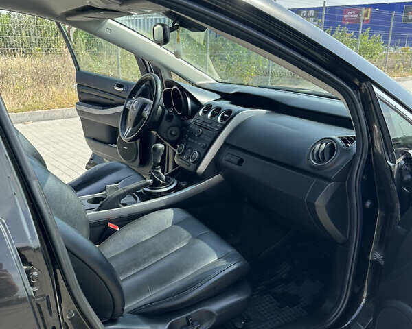 Черный Мазда СХ-7, объемом двигателя 2.18 л и пробегом 206 тыс. км за 9750 $, фото 10 на Automoto.ua