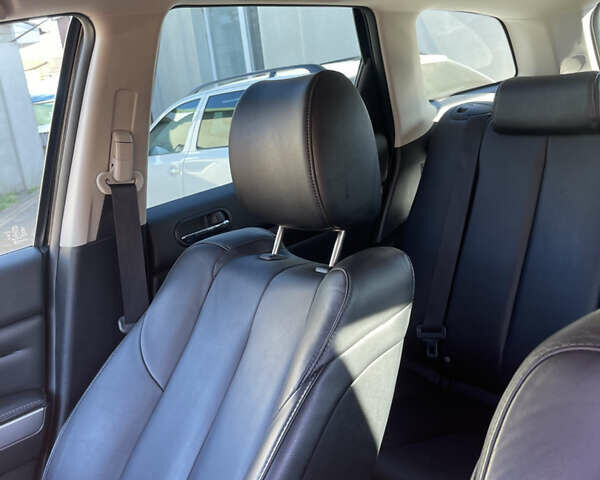 Чорний Мазда СХ-7, об'ємом двигуна 2.18 л та пробігом 160 тис. км за 12000 $, фото 12 на Automoto.ua