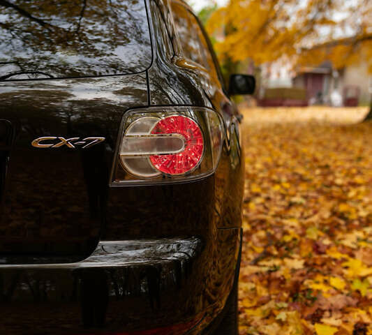 Чорний Мазда СХ-7, об'ємом двигуна 2.2 л та пробігом 170 тис. км за 11500 $, фото 17 на Automoto.ua