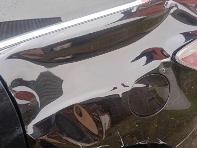 Черный Мазда СХ-7, объемом двигателя 2.2 л и пробегом 218 тыс. км за 5000 $, фото 4 на Automoto.ua