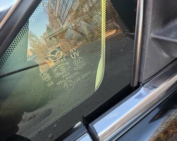 Чорний Мазда СХ-7, об'ємом двигуна 2.49 л та пробігом 290 тис. км за 9800 $, фото 32 на Automoto.ua