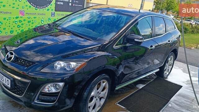 Черный Мазда СХ-7, объемом двигателя 2.2 л и пробегом 176 тыс. км за 10500 $, фото 2 на Automoto.ua