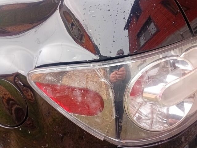 Черный Мазда СХ-7, объемом двигателя 2.2 л и пробегом 218 тыс. км за 5000 $, фото 3 на Automoto.ua