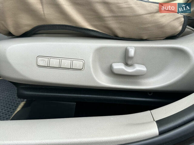 Черный Мазда СХ-7, объемом двигателя 2.18 л и пробегом 198 тыс. км за 10199 $, фото 29 на Automoto.ua