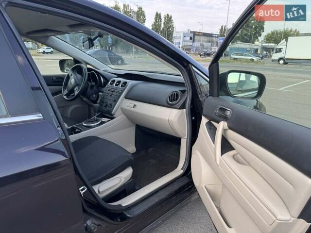 Чорний Мазда СХ-7, об'ємом двигуна 2.5 л та пробігом 180 тис. км за 10500 $, фото 9 на Automoto.ua