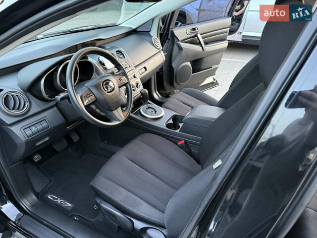Черный Мазда СХ-7, объемом двигателя 2.5 л и пробегом 102 тыс. км за 10800 $, фото 14 на Automoto.ua