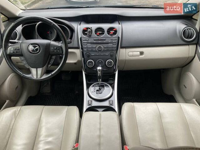 Чорний Мазда СХ-7, об'ємом двигуна 2.3 л та пробігом 113 тис. км за 11000 $, фото 2 на Automoto.ua