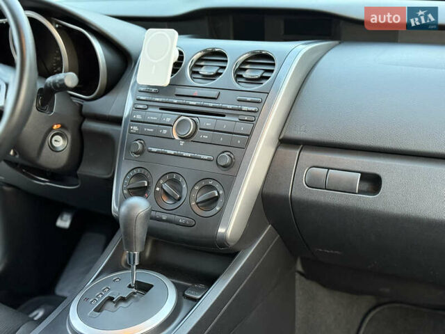 Черный Мазда СХ-7, объемом двигателя 2.5 л и пробегом 102 тыс. км за 10800 $, фото 27 на Automoto.ua