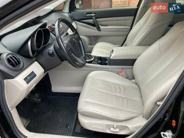 Чорний Мазда СХ-7, об'ємом двигуна 2.3 л та пробігом 113 тис. км за 11000 $, фото 9 на Automoto.ua