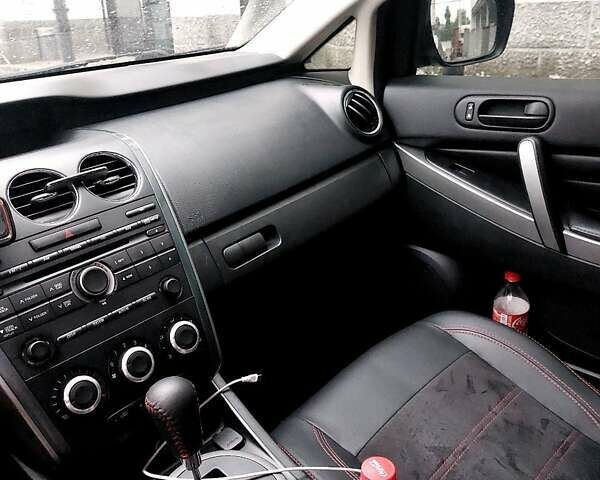 Чорний Мазда СХ-7, об'ємом двигуна 2.5 л та пробігом 210 тис. км за 10900 $, фото 4 на Automoto.ua