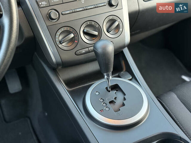 Черный Мазда СХ-7, объемом двигателя 2.5 л и пробегом 102 тыс. км за 10800 $, фото 22 на Automoto.ua