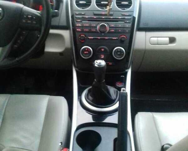 Мазда СХ-7 2011 в Ивано-Франковске на Automoto.ua Черный Мазда СХ-7, объемом двигателя 2.2 л и пробегом 274 тыс. км за 10200 $, фото 24 на Automoto.ua