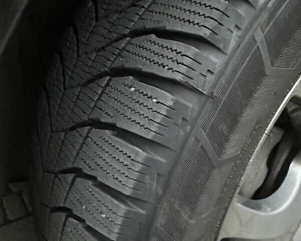 Черный Мазда СХ-7, объемом двигателя 2.26 л и пробегом 182 тыс. км за 9999 $, фото 19 на Automoto.ua