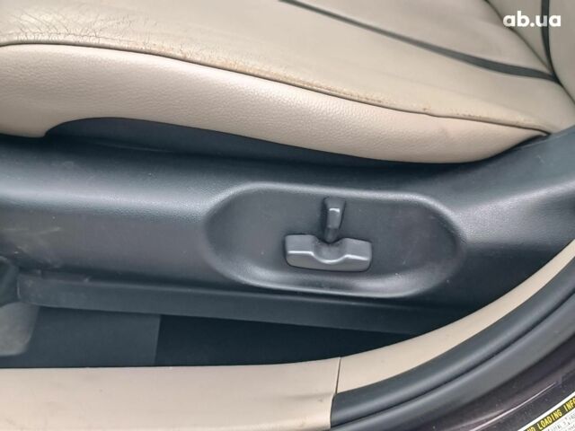 Фіолетовий Мазда СХ-7, об'ємом двигуна 2.3 л та пробігом 176 тис. км за 7890 $, фото 24 на Automoto.ua