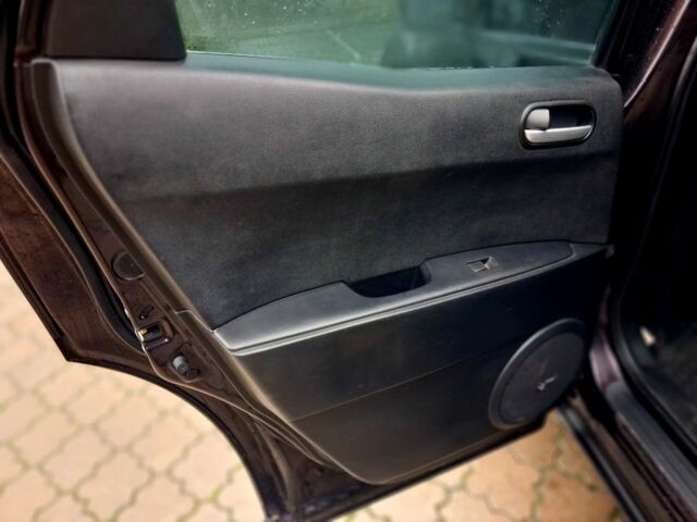 Коричневий Мазда СХ-7, об'ємом двигуна 2.3 л та пробігом 167 тис. км за 7000 $, фото 12 на Automoto.ua