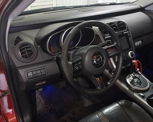 Красный Мазда СХ-7, объемом двигателя 2.3 л и пробегом 145 тыс. км за 6700 $, фото 2 на Automoto.ua