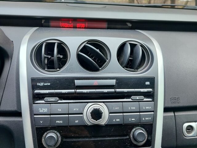 Красный Мазда СХ-7, объемом двигателя 2.3 л и пробегом 203 тыс. км за 5499 $, фото 17 на Automoto.ua