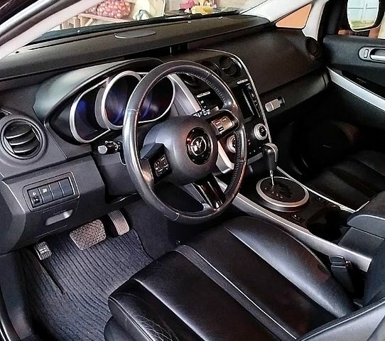 Красный Мазда СХ-7, объемом двигателя 2.3 л и пробегом 87 тыс. км за 7999 $, фото 4 на Automoto.ua