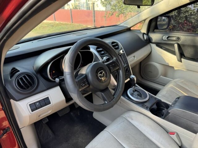 Красный Мазда СХ-7, объемом двигателя 2.3 л и пробегом 147 тыс. км за 3800 $, фото 9 на Automoto.ua