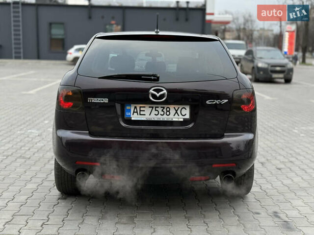 Красный Мазда СХ-7, объемом двигателя 2.3 л и пробегом 194 тыс. км за 5900 $, фото 5 на Automoto.ua