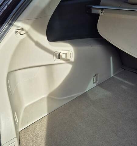 Красный Мазда СХ-7, объемом двигателя 2.3 л и пробегом 171 тыс. км за 6300 $, фото 6 на Automoto.ua